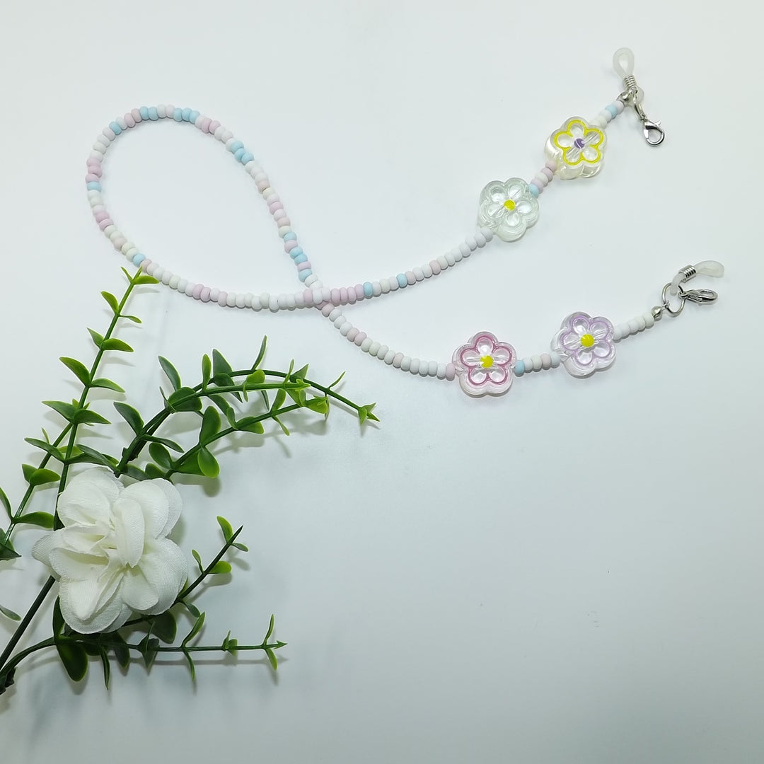 Verspielte Brillenhalterkette mit Blumenanhängern Karnz