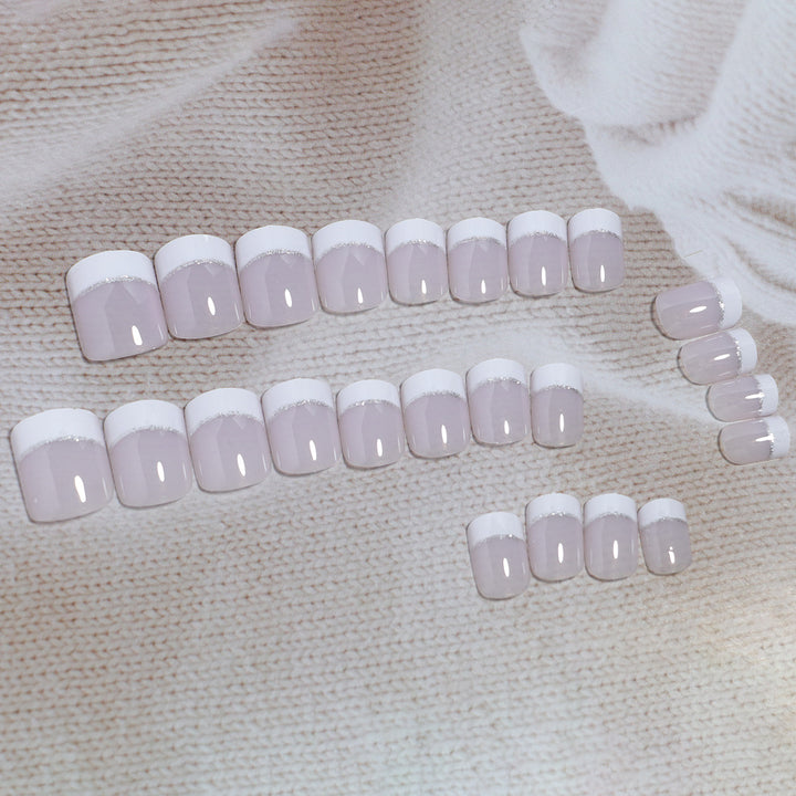 Glänzendes French Tip Press-On Nagel Set Karnz