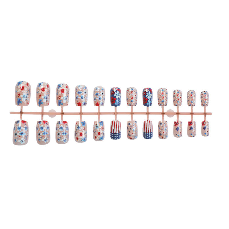 Dekoratives Floral Press-On Nagelkunstset Karnz 1788496018