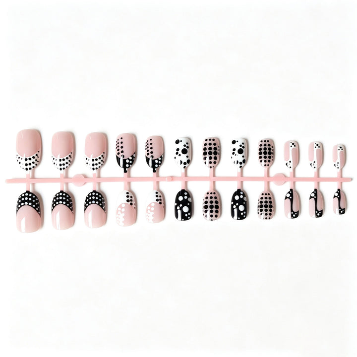 Künstlerisches Geometrisches Nagelkunstset