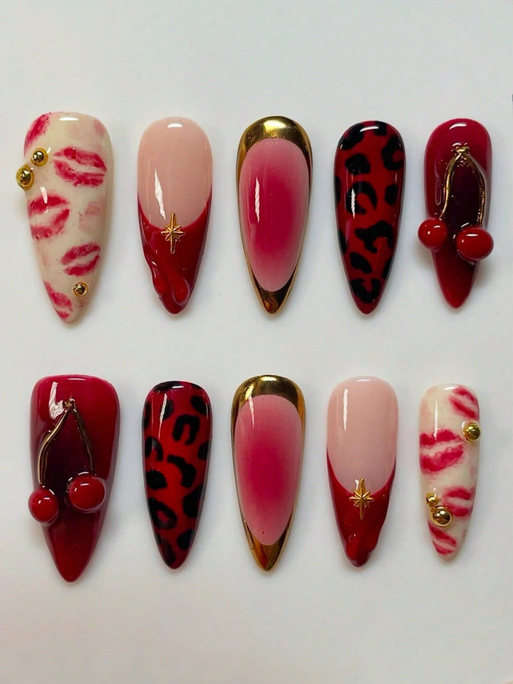 Künstlerisches Kuss-Themen Press-On Nagelkunst Karnz