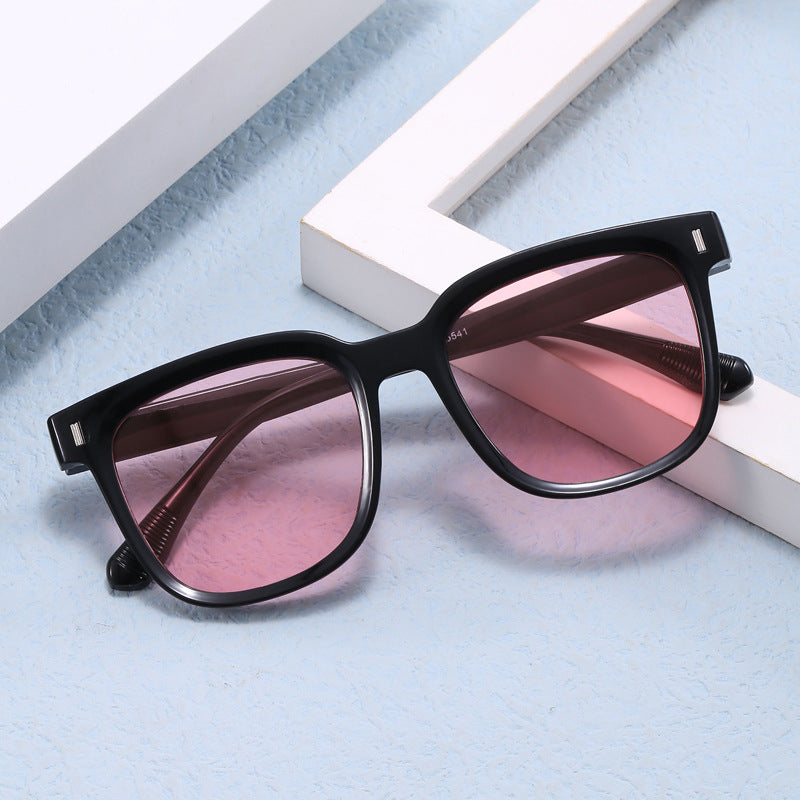 Damen Modische quadratische Sonnenbrille mit transparentem Rahmen Karnz