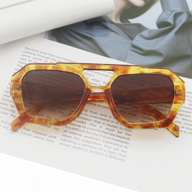 Damen modische sechseckige Brille Karnz