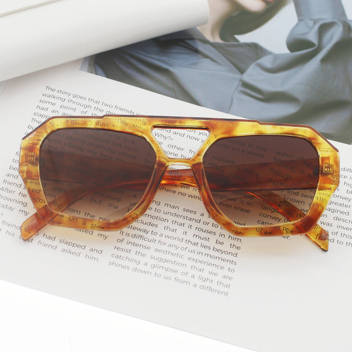 Damen modische sechseckige Brille Karnz
