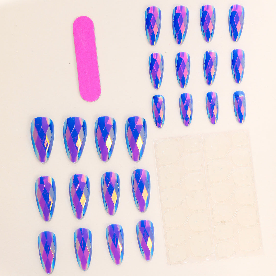 Chic Stiletto-Acrylnagelverlängerungen mit holografischem Diamantdesign Karnz