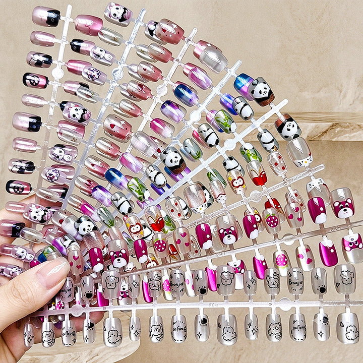 Verspieltes Tiermotiv Nailart-Set zum Aufkleben