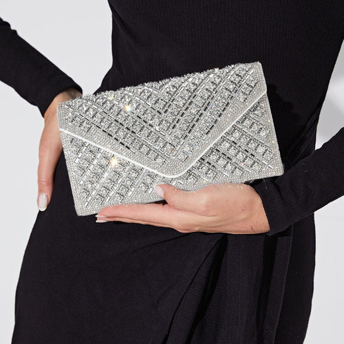 Kristallverzierte Abendclutch