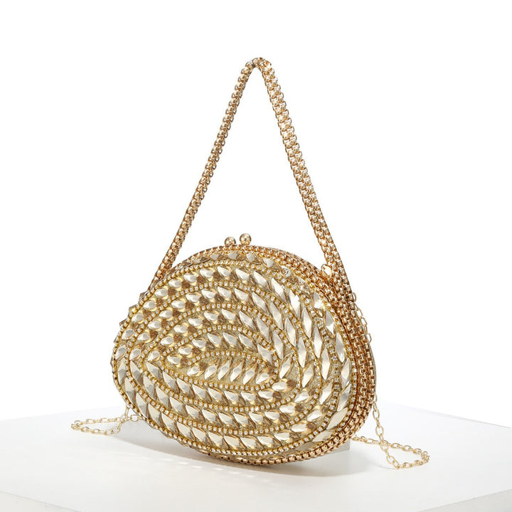 Glamouröse Abendtasche mit Kristallakzenten