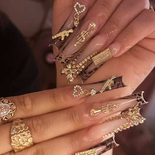Elegantes Künstlerisches Nageldesign-Set Karnz
