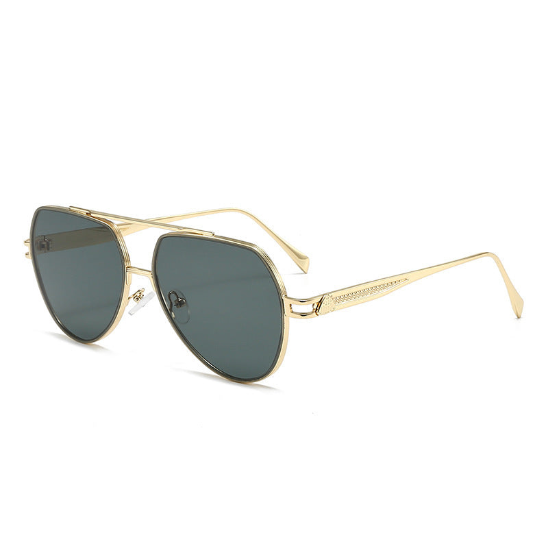 Damen Designer-Sonnenbrille im stilvollen, geschwungenen Metallrahmen Karnz