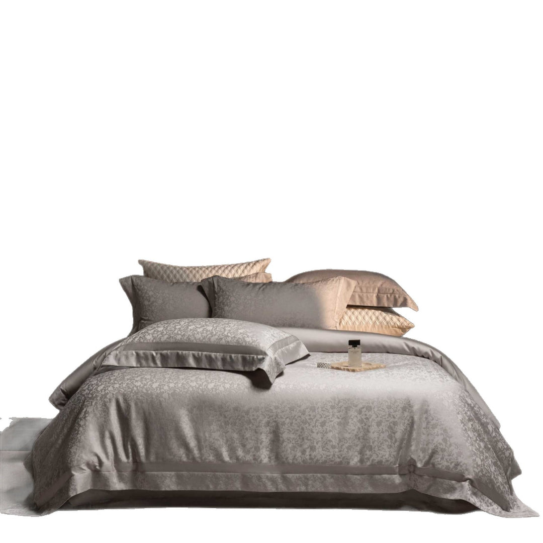 Luxuriöse Satin-Jacquard Bettwäsche-Garnitur mit feinem Damast-Ornament und Oxford-Kissen