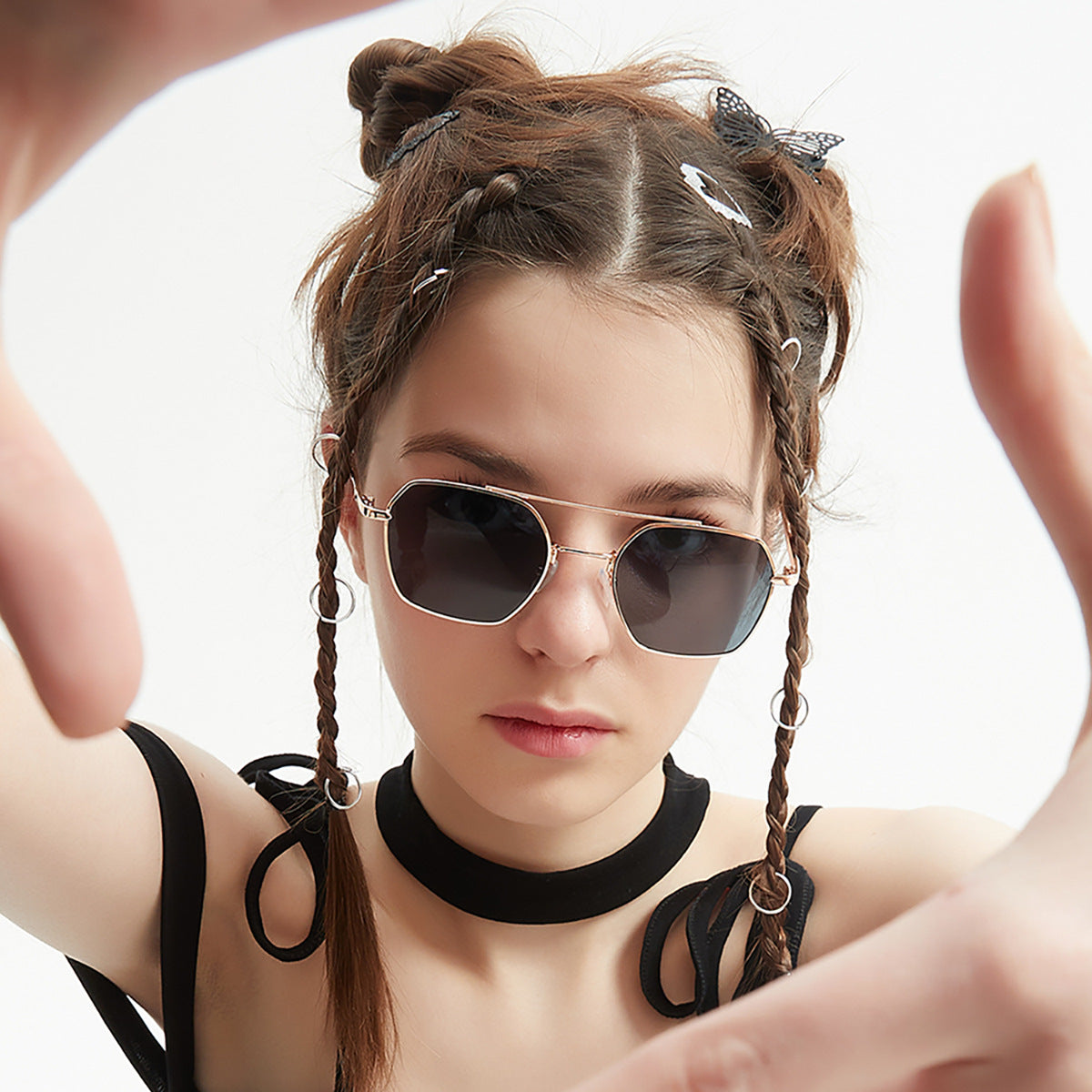 Damen filigrane Sonnenbrille mit elegantem polygonalen Rahmen Karnz