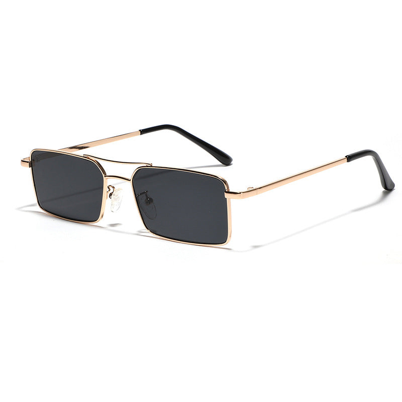 Damen modische rechteckige Brille mit stilvollem Metallrahmen Karnz