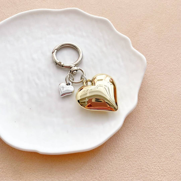 Herzförmiger Charm Schlüsselanhänger Karnz