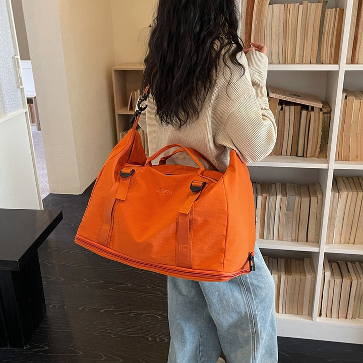 Geräumige Wochenendreise-Duffel-Tasche Karnz