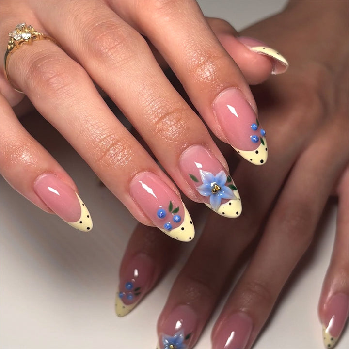 Trendige Nagelkunst Karnz