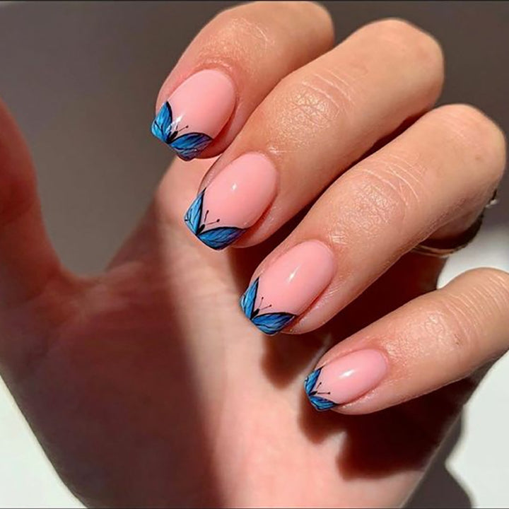 Premium Floral Design Press-On Nail Set Karnz