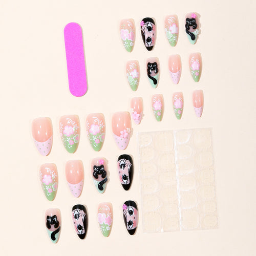 Künstlerischer Charakter Nagelkunst Karnz