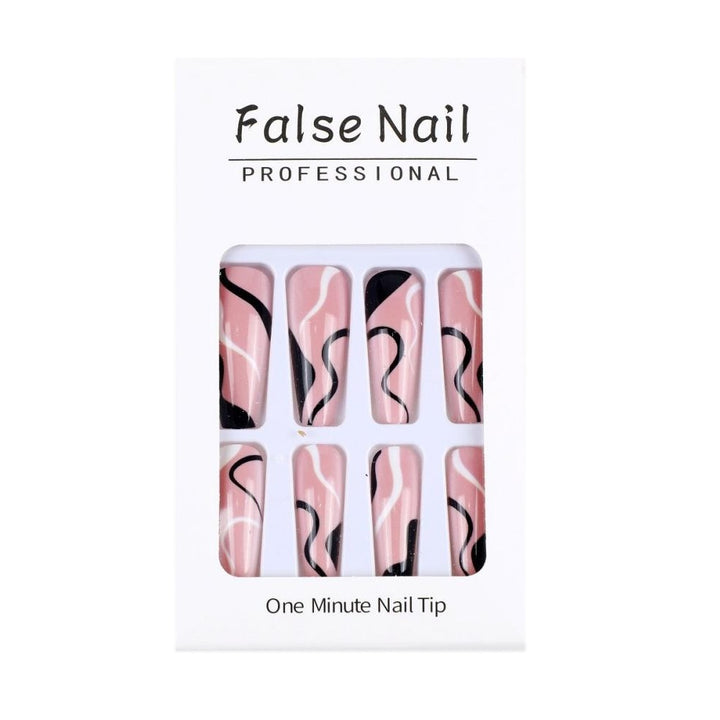 Kreatives Nageldesign Karnz