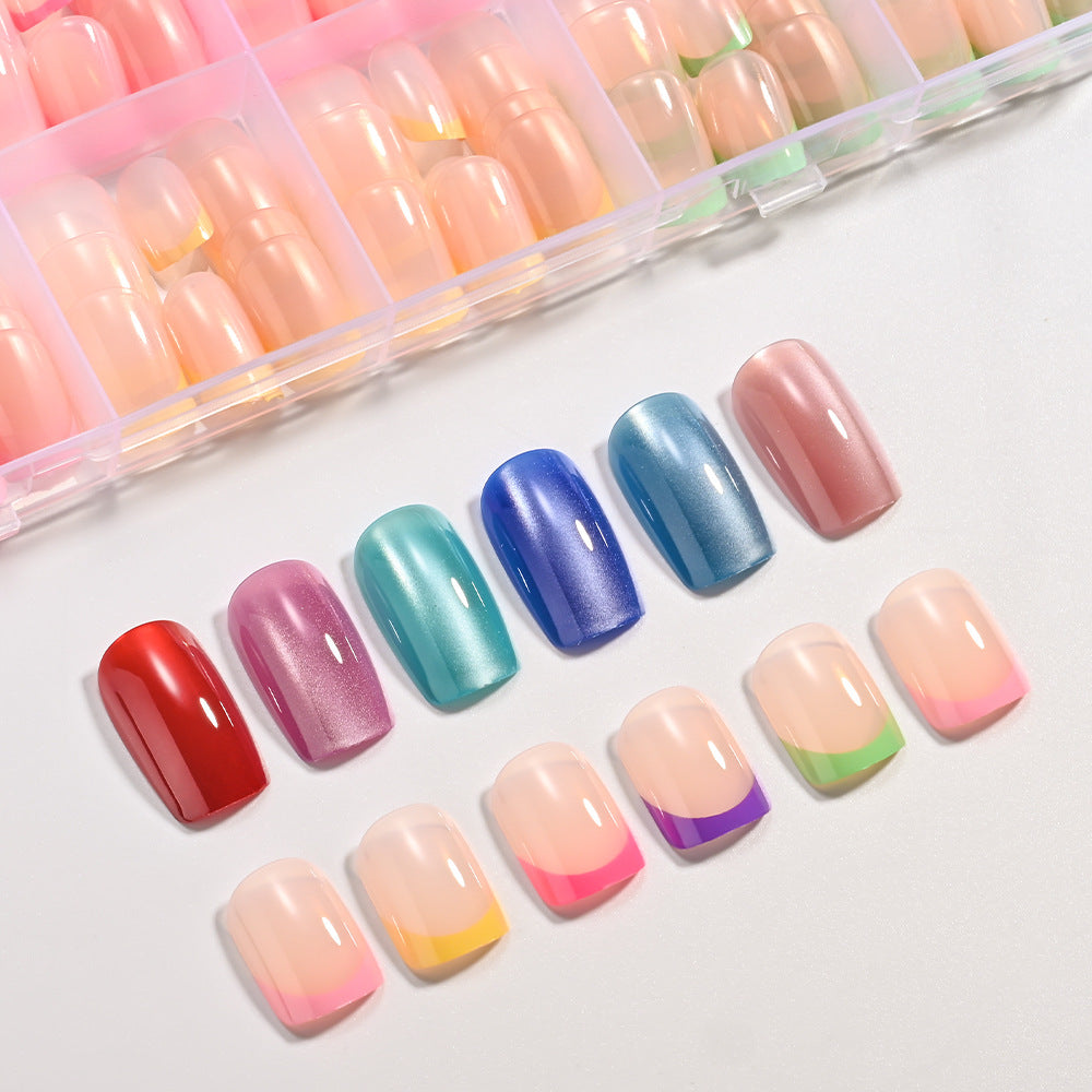 Varierte Kollektion von Press-On Nagelspitzen Karnz