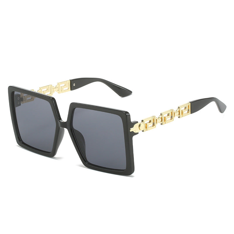 Damen quadratische Sonnenbrille mit luxuriösen Akzenten Karnz