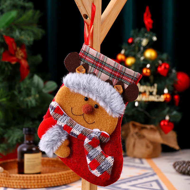 Weihnachtlicher Stoffsocken Karnz