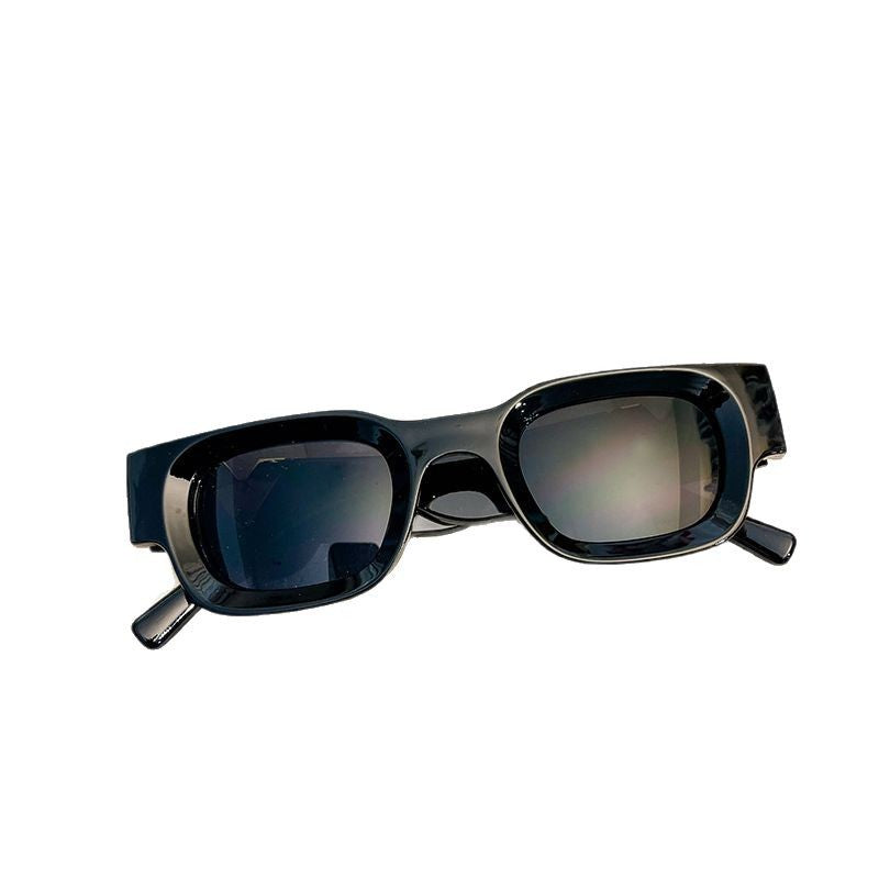 Damen modische Sonnenbrille mit auffälligem Design Karnz