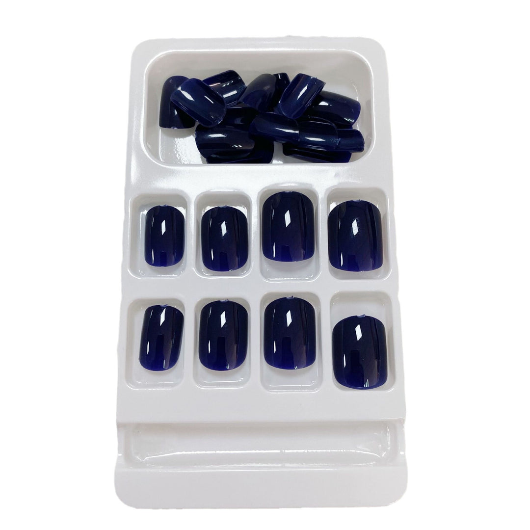 Premium Glänzende Press-On Nagelkunst Karnz