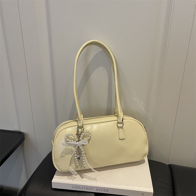 Leder Handtasche mit Patentoberfläche
