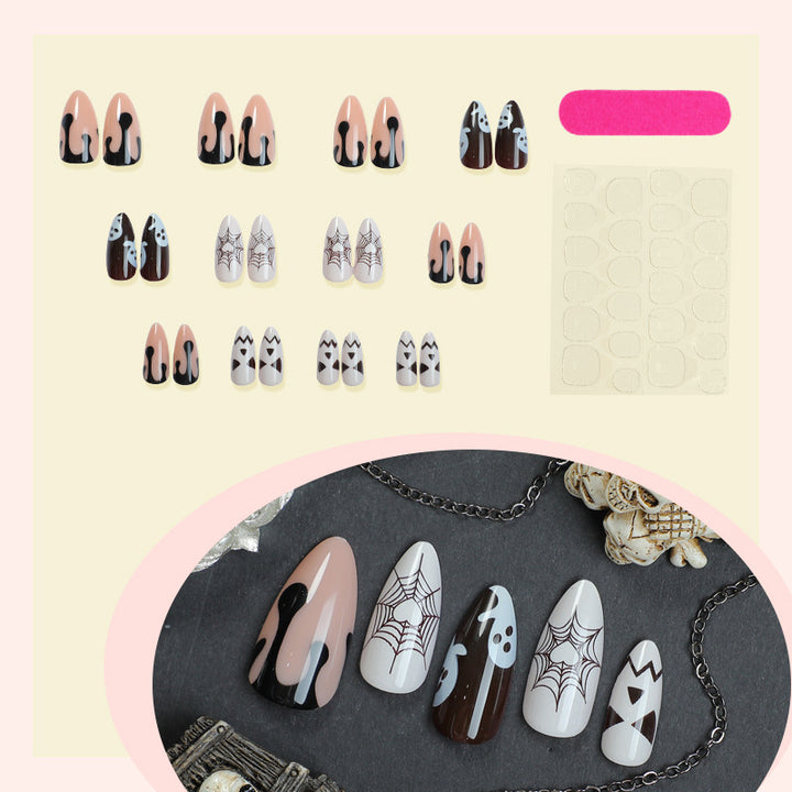 Thematisches Press-On Nagelkunst-Set mit kreativen Halloween-Designs Karnz
