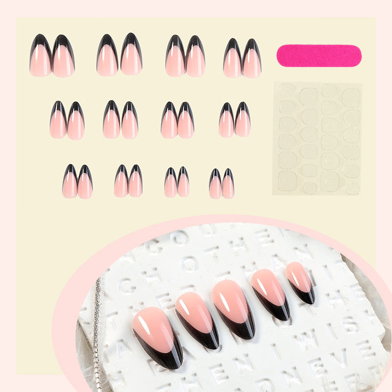Elegantes Mandel Press-On Nail Set Karnz