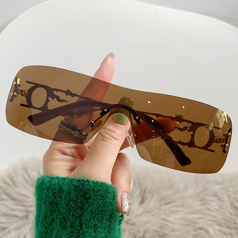 Damen modische Sonnenbrille mit innovativem Design Karnz