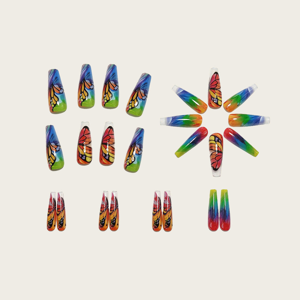 Kunstnägel mit buntem Schmetterlingsdesign Karnz