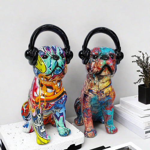 Kreative Bulldoggen Skulptur mit Kopfhörern Karnz