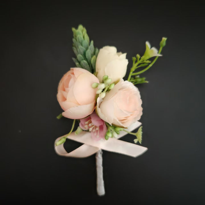 Verfeinerte florale Corsage