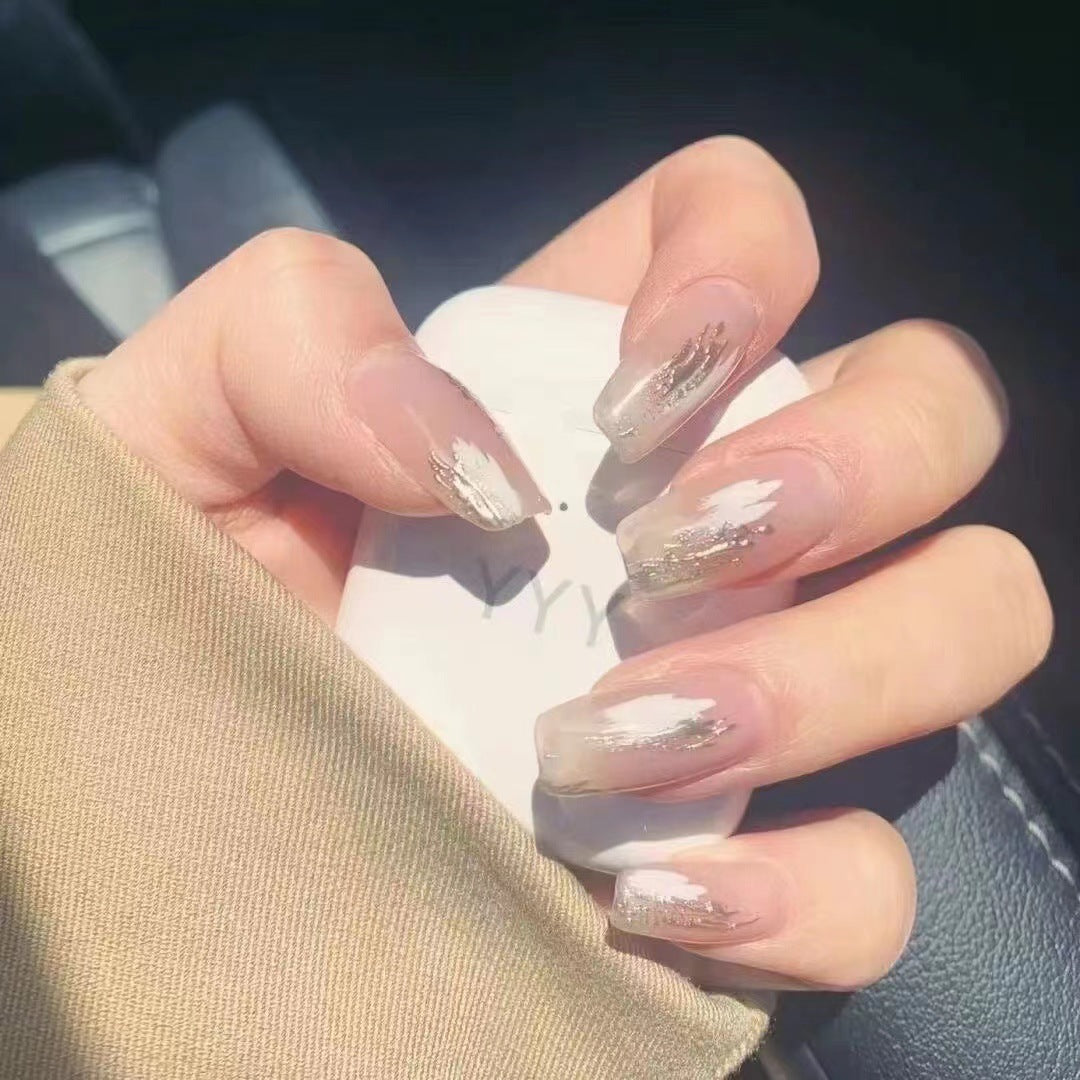 Künstlerische Nagelkunst