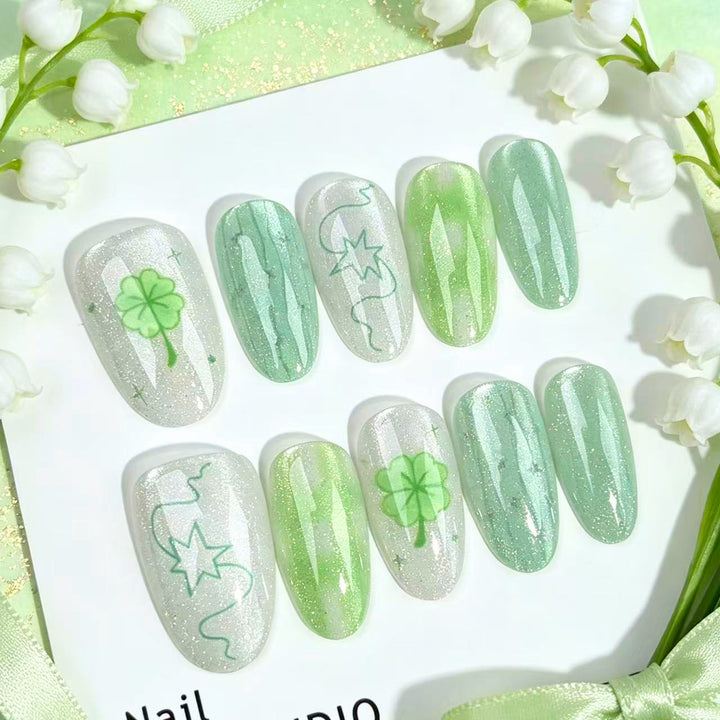 Dekorative von der Natur inspirierte Druck-Nägel