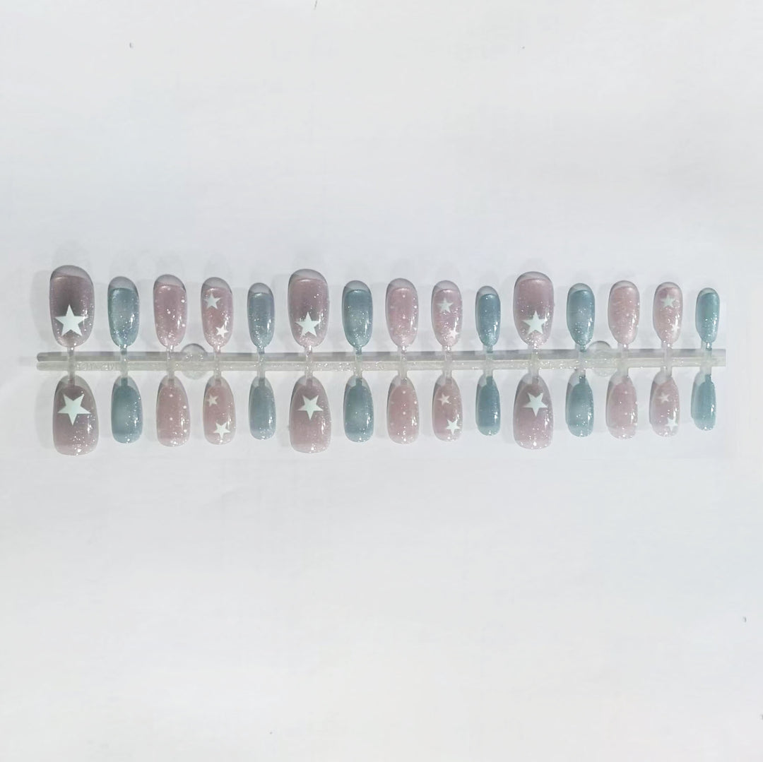 Himmlisches Stern-Nagelkunst-Design Karnz