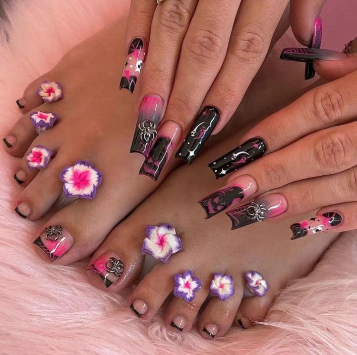 Dekorative Nagelkunst Karnz