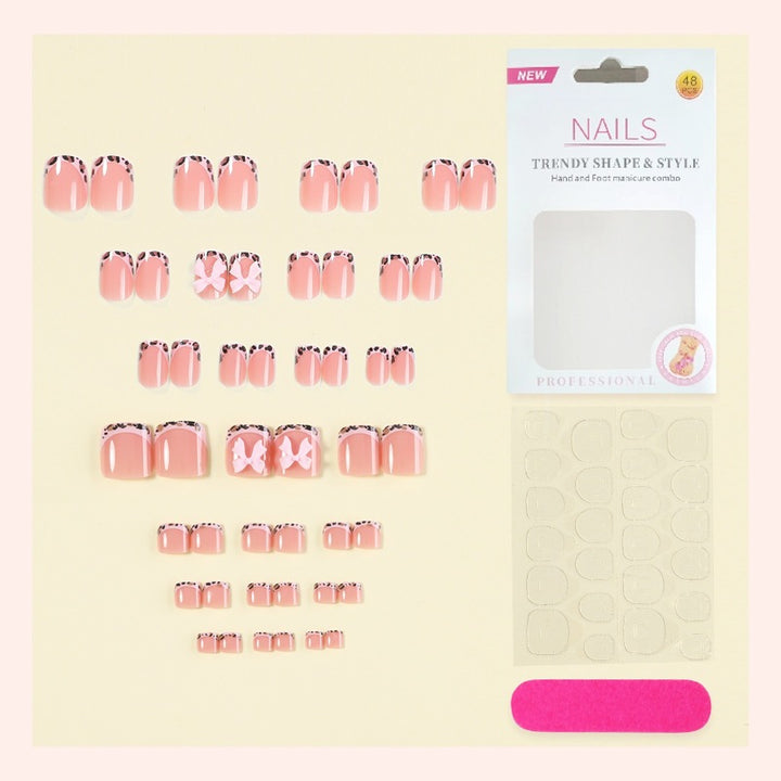 Kunstnagelset mit verspieltem Tiermotiv und elegantem Design Karnz