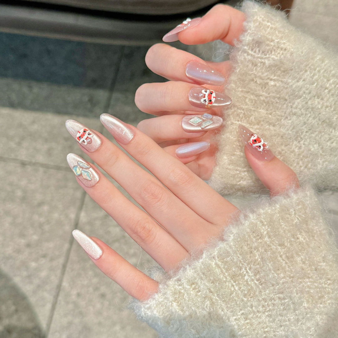 Dekoratives Press-On Nagelkunstset mit eleganten Blumenmustern