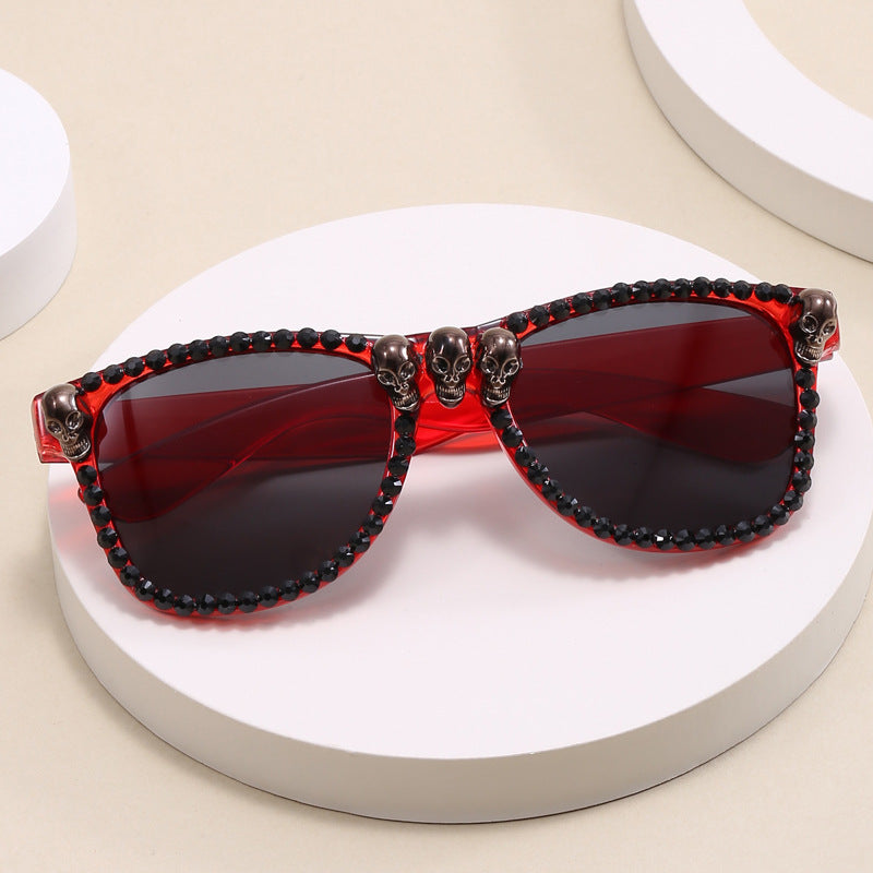 Damen extravagante Sonnenbrille mit Kristallverzierungen Karnz