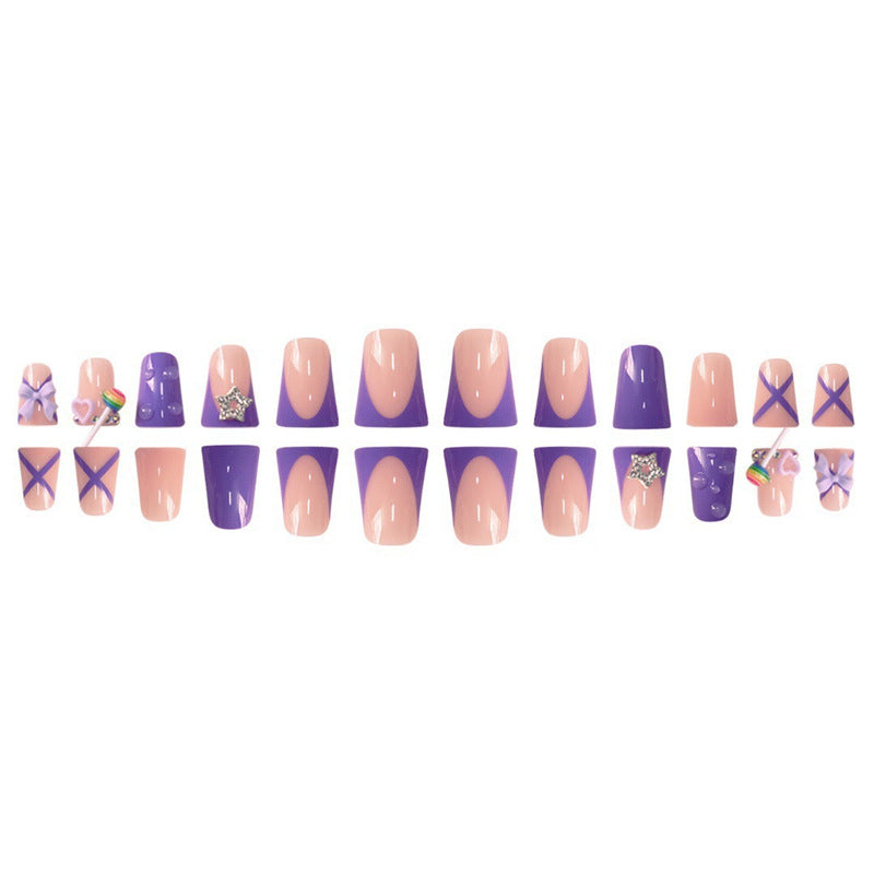 Verspieltes Glitzerndes Press-On Nagelkunst-Set Karnz