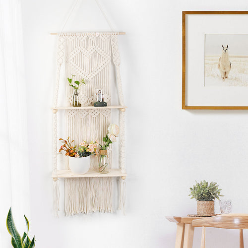 Makramee Regalbrett mit Herzdesign Karnz