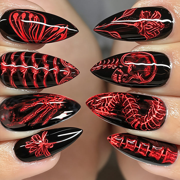 Gothic-inspirierte Nail Art Tipps Karnz