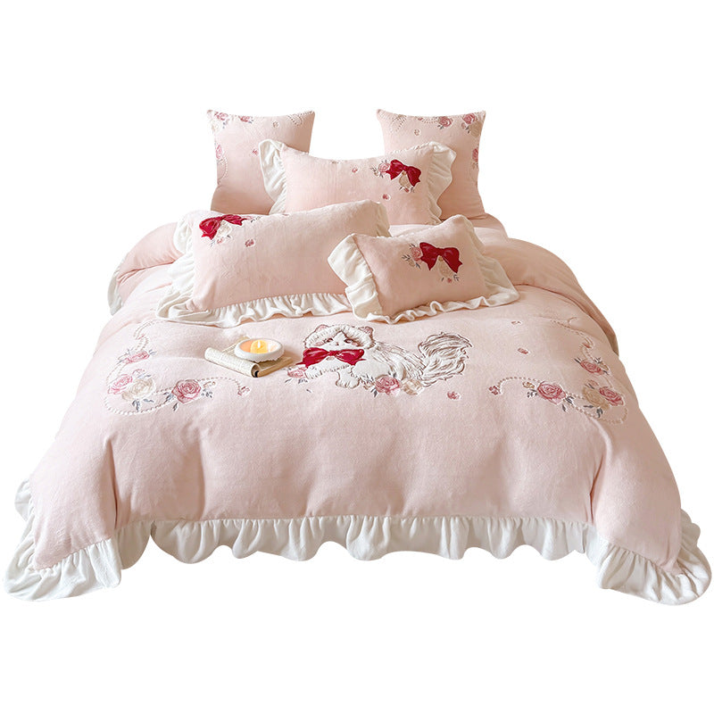 Falten Baumwollsatin Bettbezug Set mit besticktem Kätzchen- & Rosenmotiv