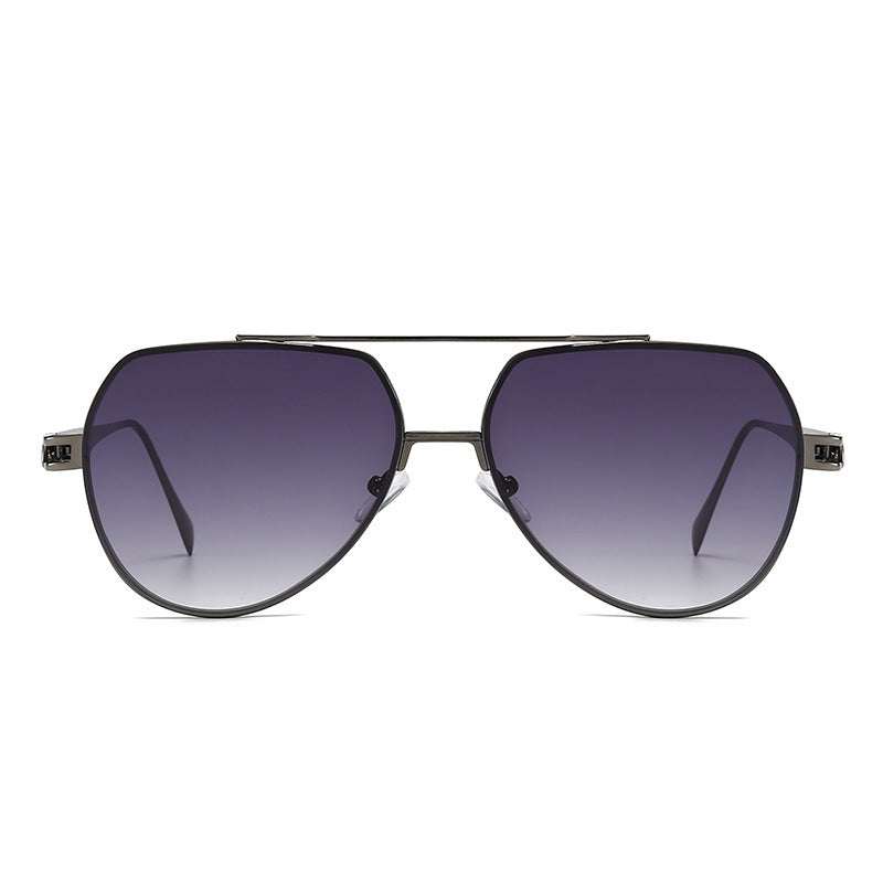 Damen Designer-Sonnenbrille im stilvollen, geschwungenen Metallrahmen Karnz
