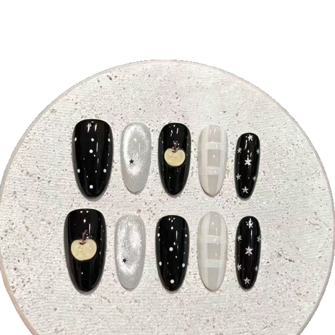 Dekorative Press-On Nagelkunst Set Karnz