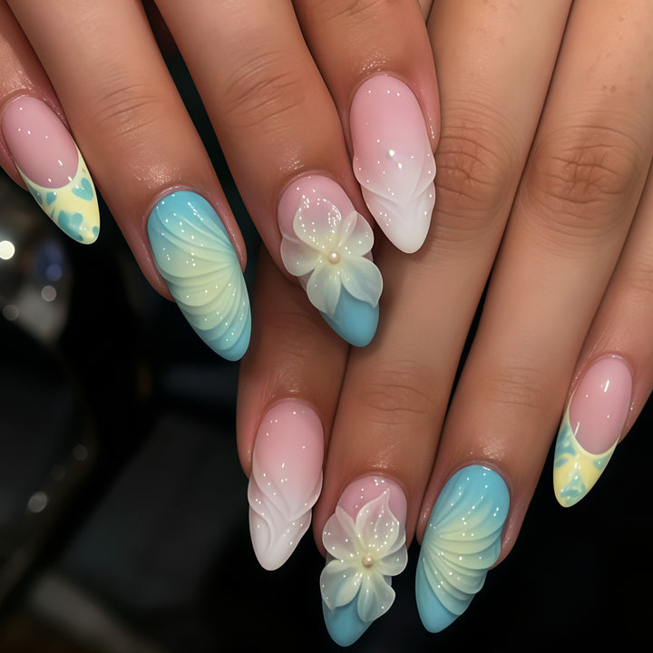 Elegante florale skulptierte Fingernagel Tipps Karnz
