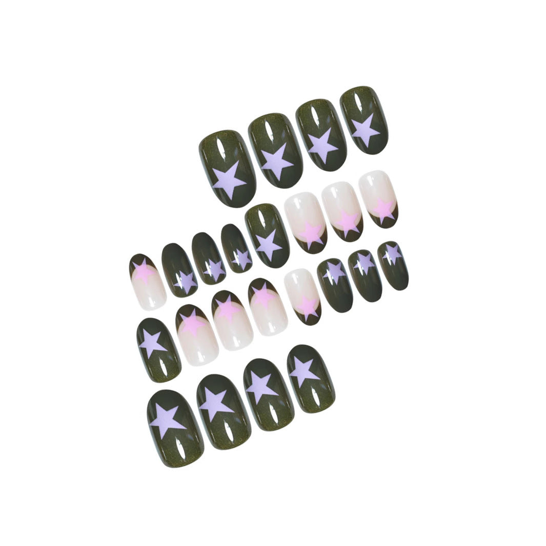 Stern-akzentuiertes kreatives Press-On-Nagelset Karnz